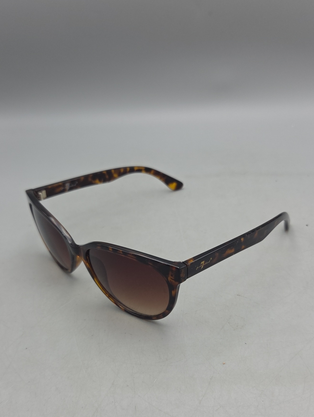 7 for All Mankind sunglasses Tarzana